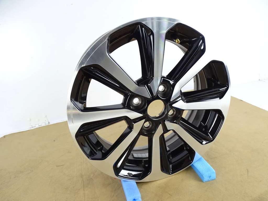 MITSUBISHI-FELGE 5J x 15 ET46 Product image