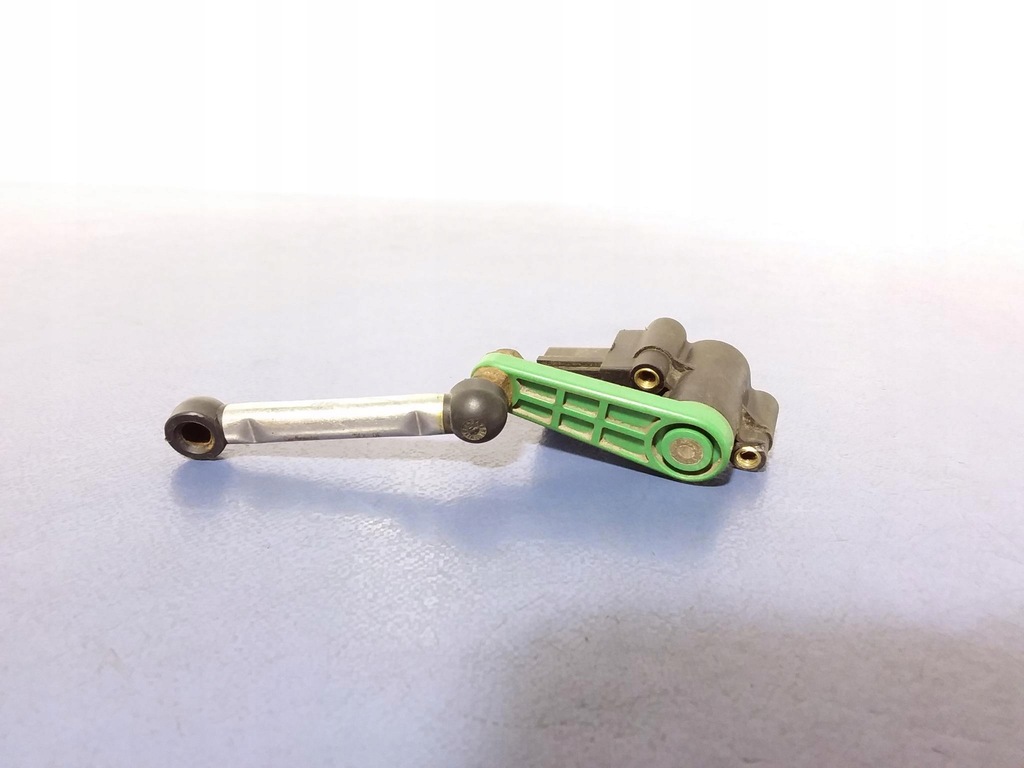 PORSCHE CAYENNE II 7P5 NIVEAUSENSOR 7P0616571 Product image