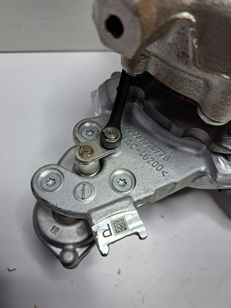 BMW G01 G20 G30 Turboladerturbine 8587540 Product image