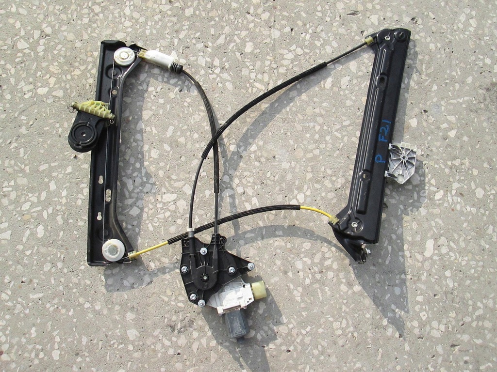 BMW F21 F22 MECHANISMUS FENSTERHEBER VORNE RECHTS Product image