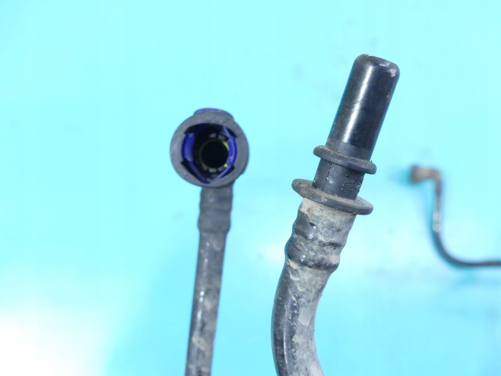 KRAFTSTOFFROHR 2ST PANAMERA 970 4.8 Product image