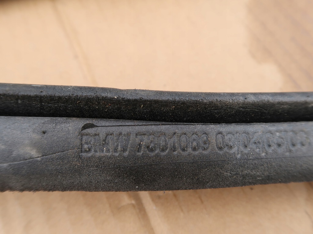 SEITENWANDDICHTUNG HINTEN BMW F30 F80 7301070 Product image