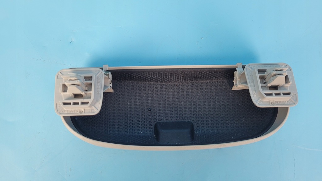 MERCEDES W218 CLS Griff Dachhimmel Griff A2048100151 Ablagefach A2048100041 Product image