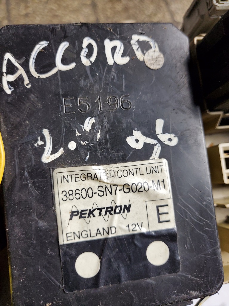 SICHERUNGSKASTEN HONDA ACCORD V 2.0 B OE EU Product image