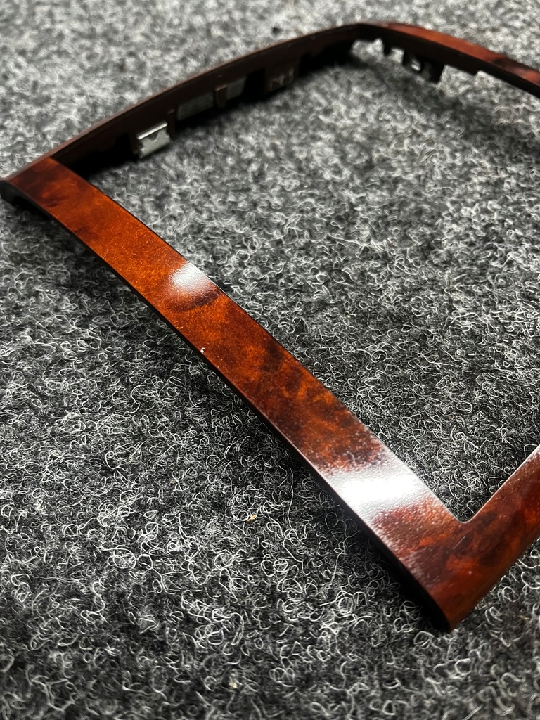 Centor -Rahmen, Zentralkonsole, Holz VW TOUAREG 7L686337E Product image