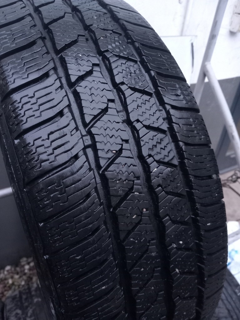1X REIFEN 195/60R16C 99/97T CONTINENTAL VANCONTACT WINTER WARSCHAU Product image
