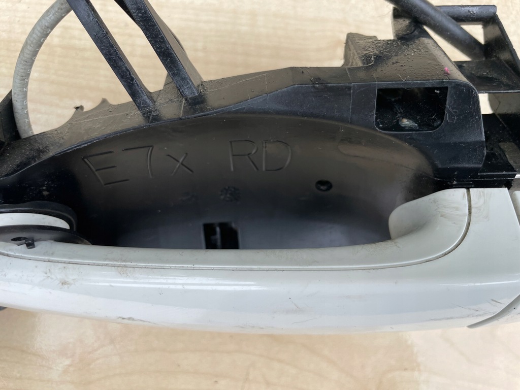 TÜRGRIFF AUßEN HINTEN LINKS BMW X5 E70 Product image