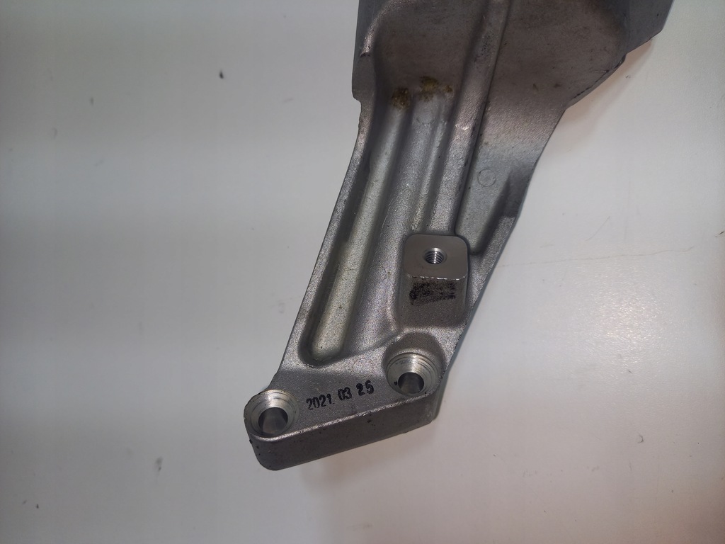 KIA HYUNDAI V08G AUTOMATIKGETRIEBE BATTERIEKOLBEN Product image