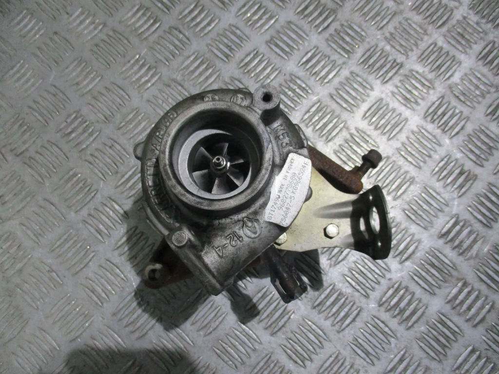 TURBOLADER PEUGEOT 407 2.0 HDI 04-11 9682778680 Product image