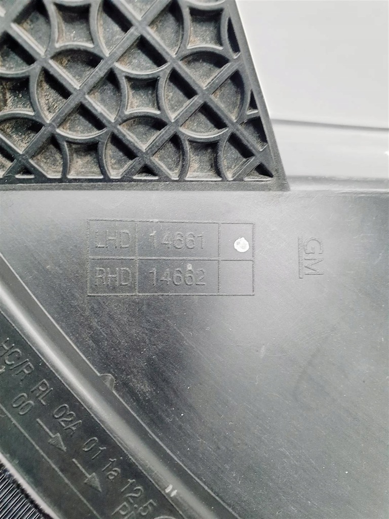 MITSUBISHI OUTLANDER II LIFT 10r+ RECHTE FRONTLAMPE NORMAL ORY EU!!! Product image
