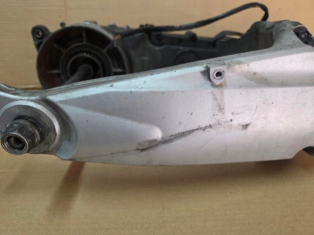 Suzuki Burgman An 650 02-12 Drive-Übersetzungsschwinge Product image