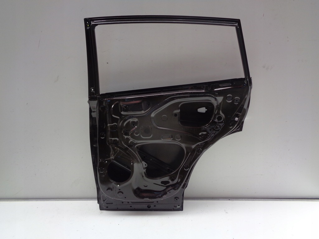 HINTEN RECHTS TÜR TOYOTA RAV IV 12- NR. 25581 Product image