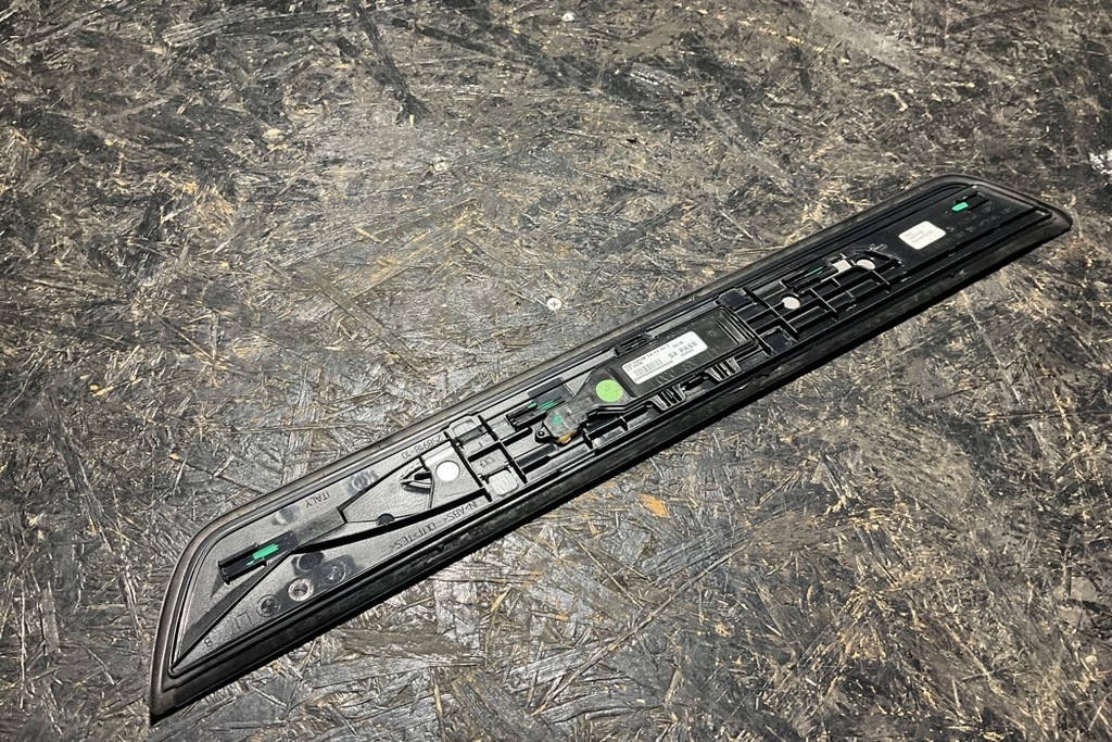 Vordere linke dekorative Streifen BMW 5 Gran Turismo (F07) 51137193469 Product image