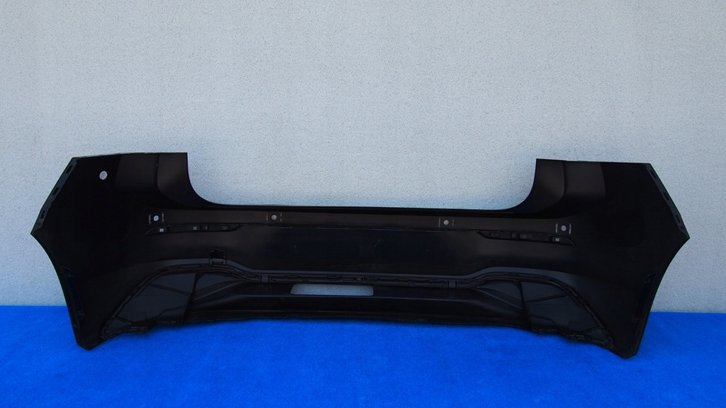 VW Golf VIII 8 Heckstoßstange HB 5H6807421C Product image