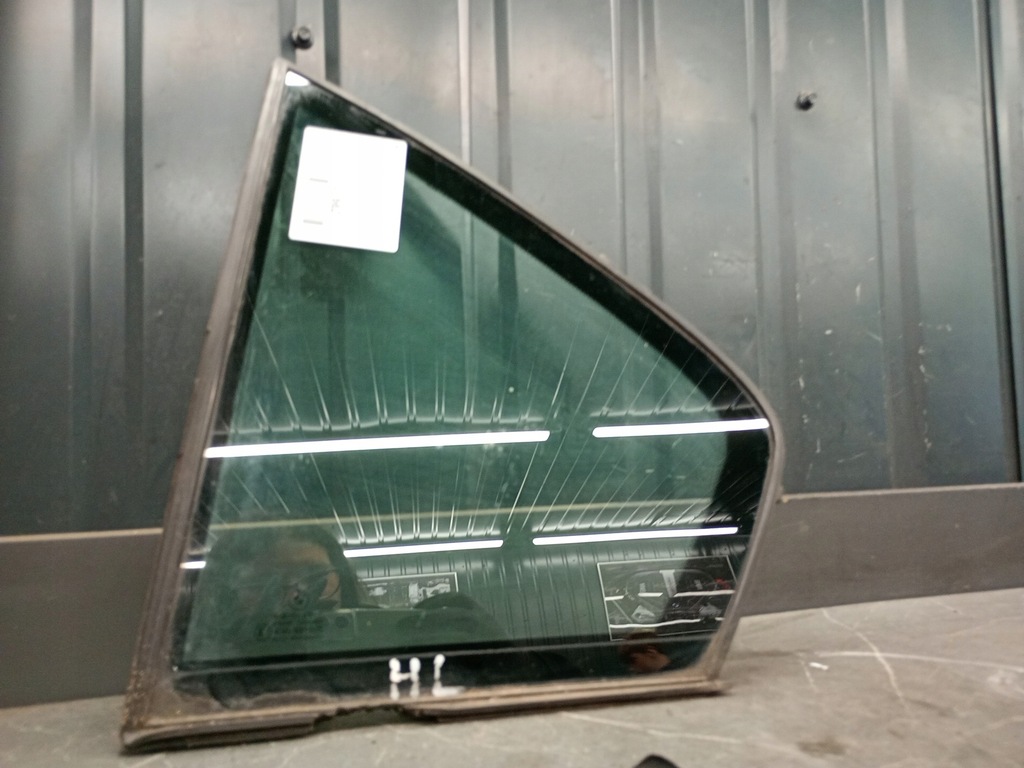Türfensterdreieck nach hinten BMW E38 94-01R Product image