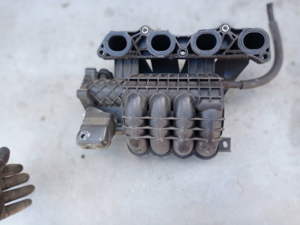 Ansaugkrümmer Mitsubishi Lancer VIII 1.5 MIVEC MN143823 Product image