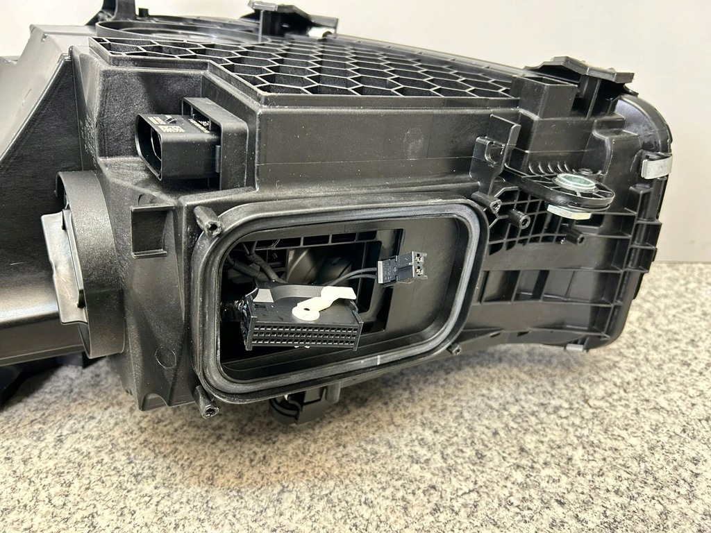 Mercedes C Klasse W206 LED Hochleistungslampe FV Lampe Product image
