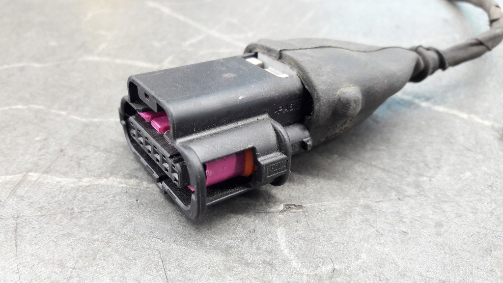 1K0973706 Audi VW Stecker -In -Köder -Knöchel Product image