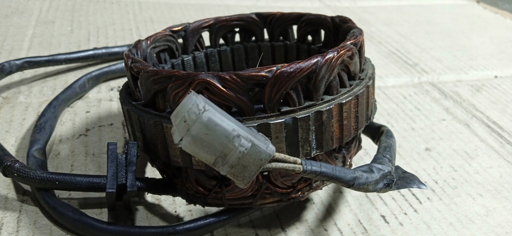 YAMAHA XJ 600 84-89 XS 400 LICHTMASCHINE STATOR LICHTMASCHINE WICKLUNG Product image