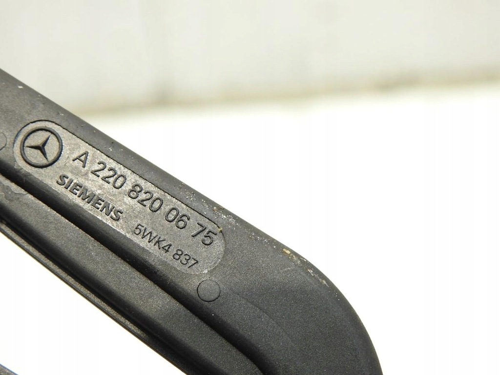 SCHLÜSSELLOSE ANTENNE MERCEDES W220 A2208200675 Product image