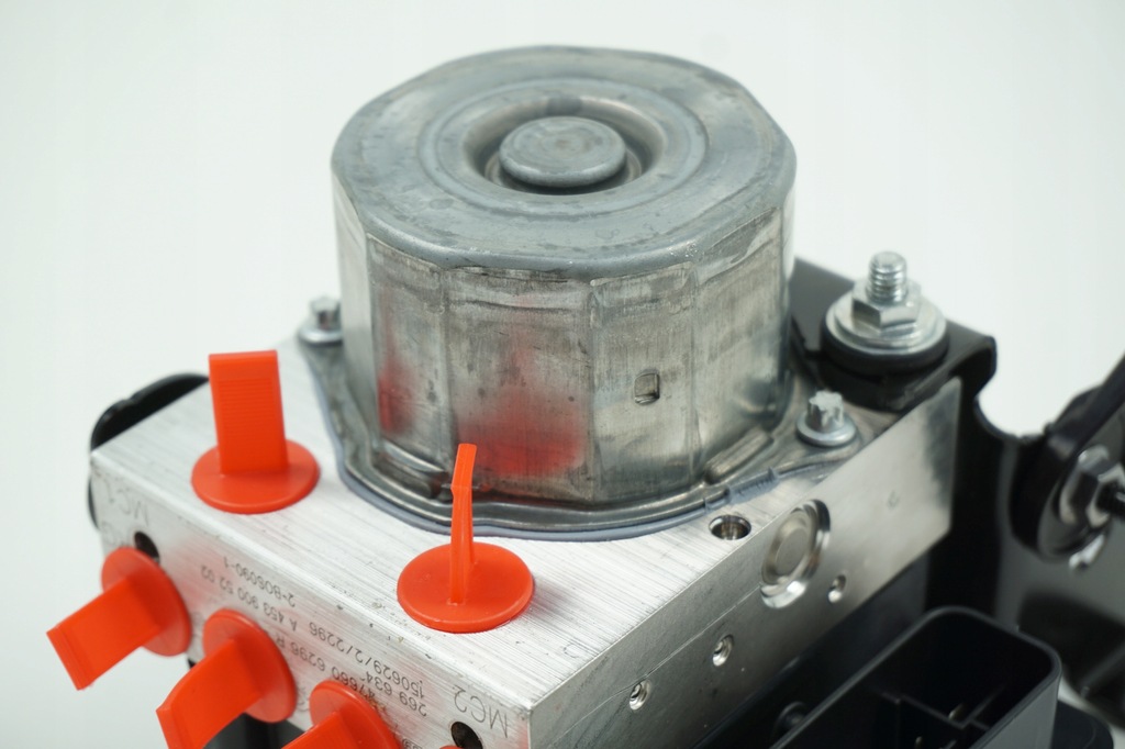 ABS-Pumpe Twingo III 476606296R Product image