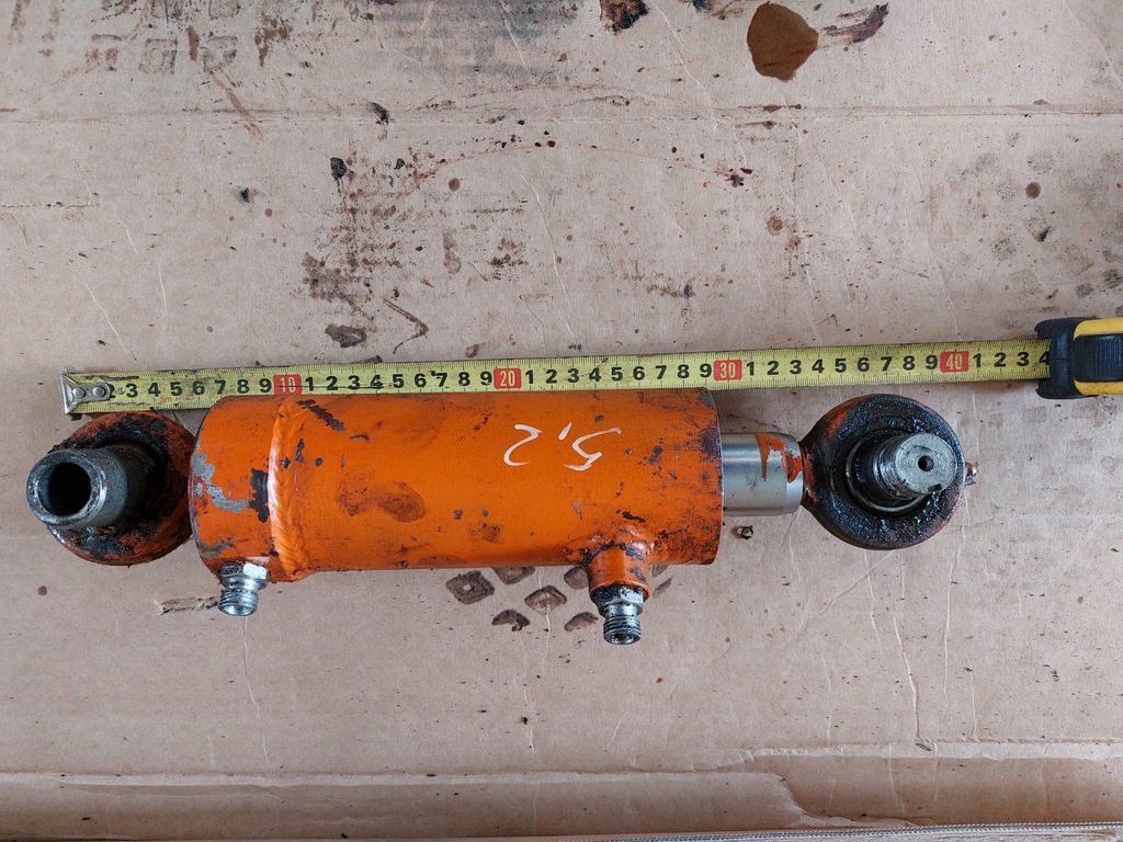 HYDRAULIKZYLINDER FÜR GABELSTAPLER SUCHEDNIÓW Product image