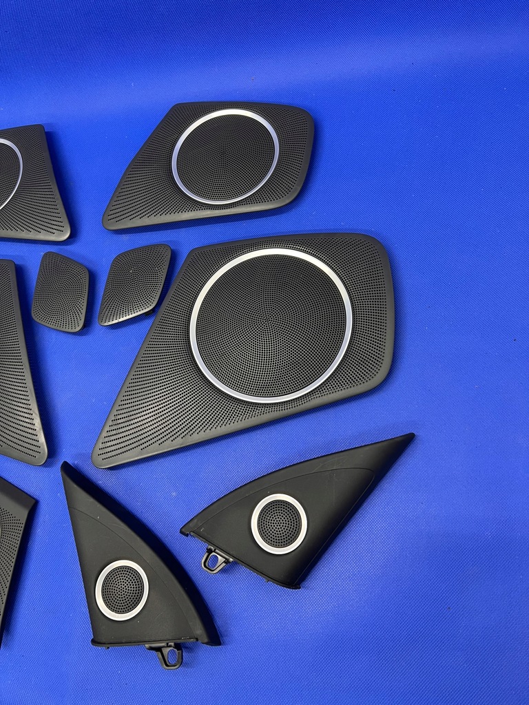 AUDI A4 B8 KRATKI BANG & OLUFSEN 8T0035405D 8T0857227A 45 Product image