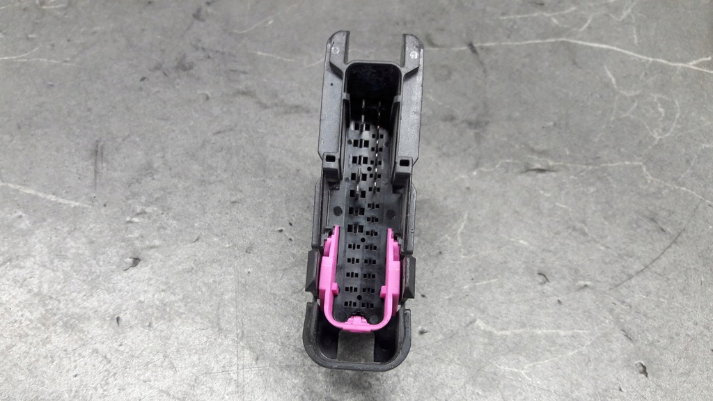 1K0937722d Audi VW Skoda Installation Cube Product image