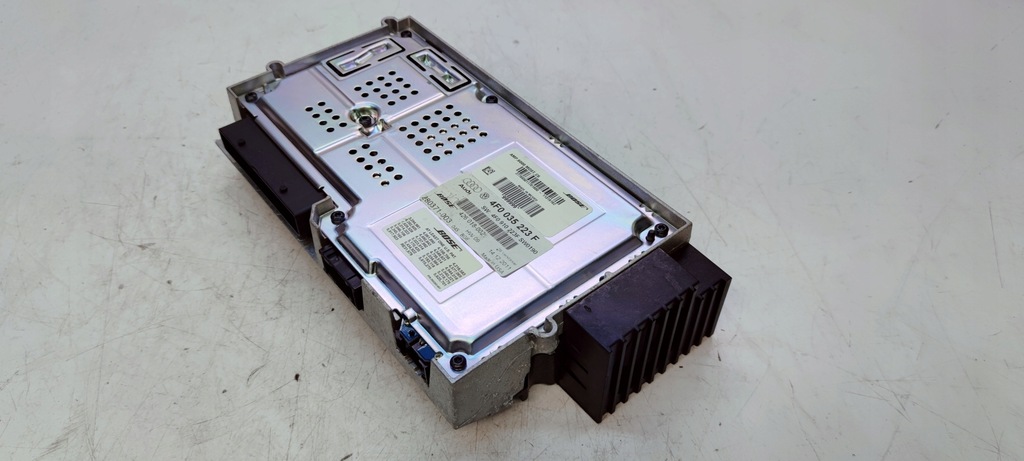 BOSE VERSTÄRKER AUDI A6 C6 4F0035223F 4F0910223F FUNKTIONAL Product image