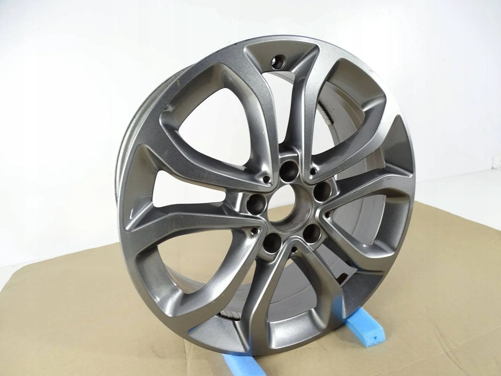 FELGE Mercedes A205 W205 7J x 17 H2 ET48.5 A2054010200 Product image
