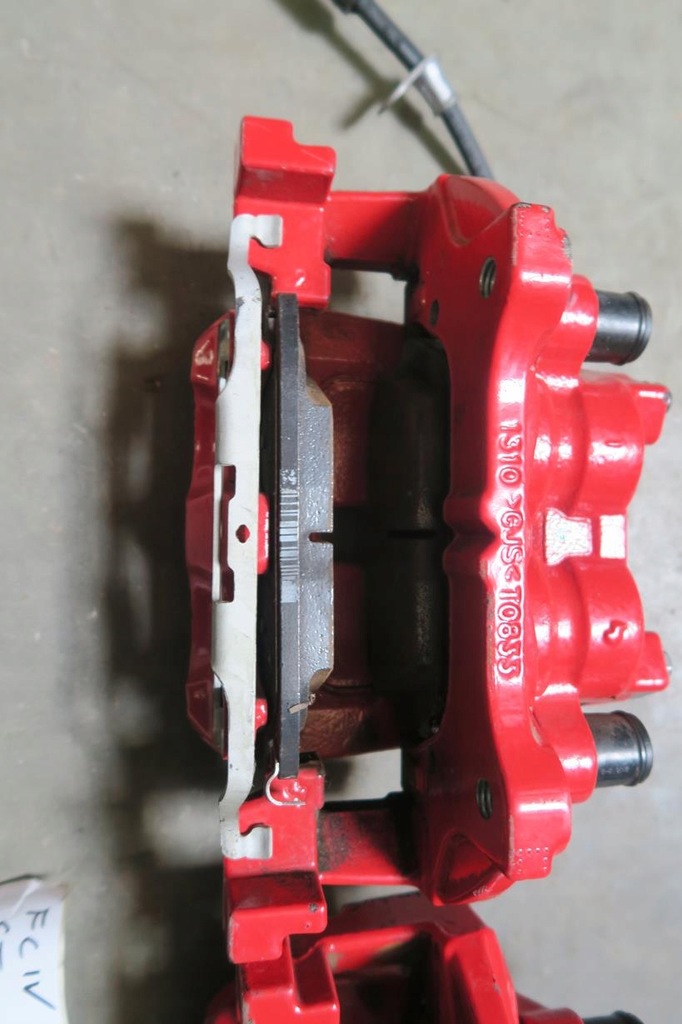 FORD KUGA MK3 VORDERE BREMSSÄTTEL ROT ST Product image