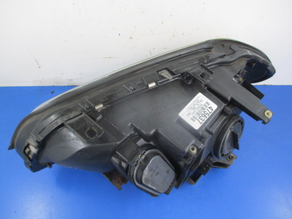 BMW X5 E53 LIFT LINSE LAMP SCHEINWERFER RECHTS HELLA UK Product image