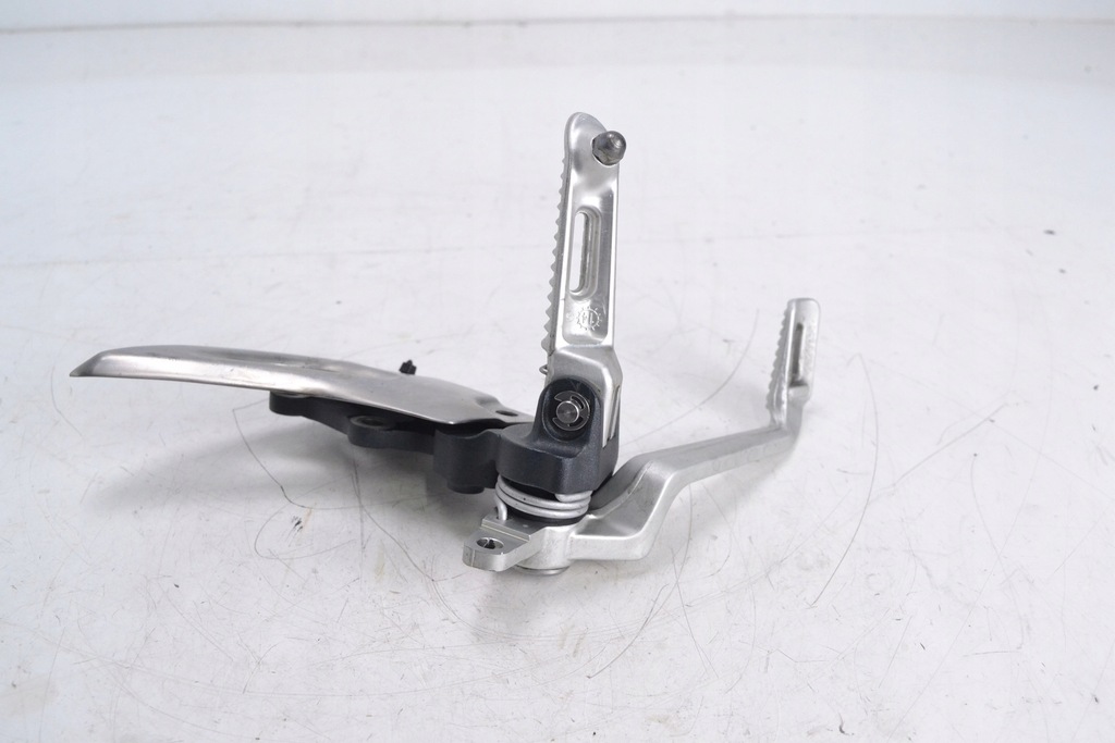 Vordere rechte Triumphgeschwindigkeit Triple 1050 11-16 einstellen Product image