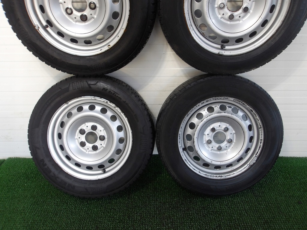MERCEDES VITO W639 FELGEN GANZJAHRESFELGEN M+S 16'' 205/65R16C 9mm SET 4-tlg. Product image