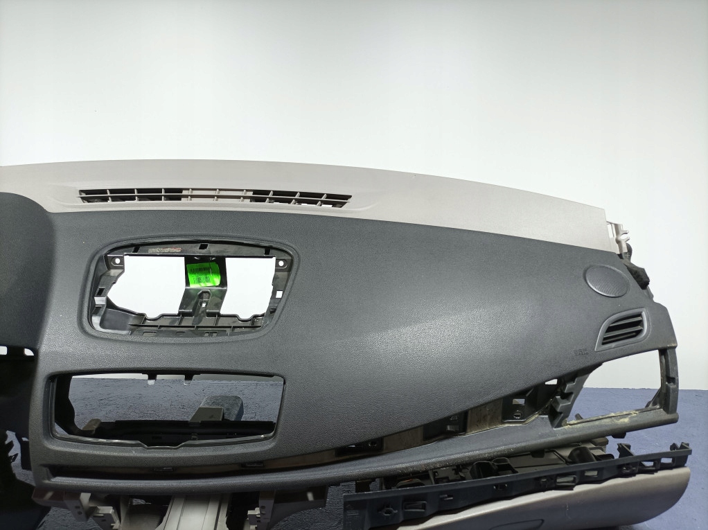 RENAULT MEGANE III DASHBOARD COCKPIT KISSEN EU GÜRTEL Product image