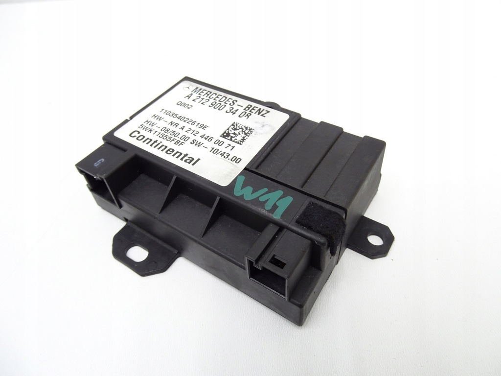 MERCEDES W212 CDI KRAFTSTOFFPUMPENMODUL A2129003408 Product image