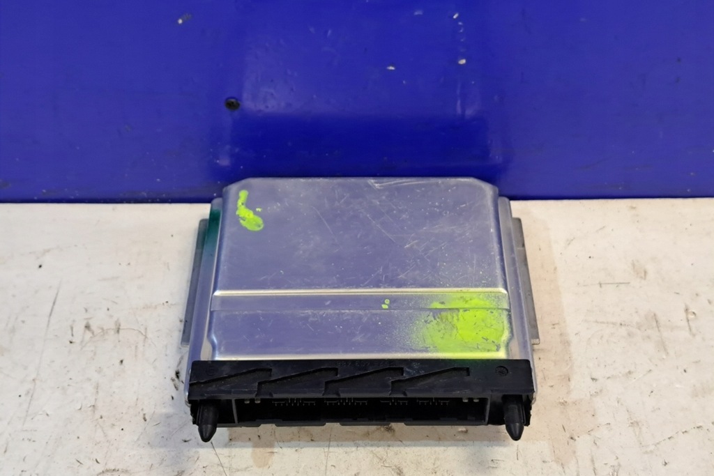 ECU Volvo XC90 und 0281011441 2.4L Diesel 120 kW 2005 Motor Computer Product image