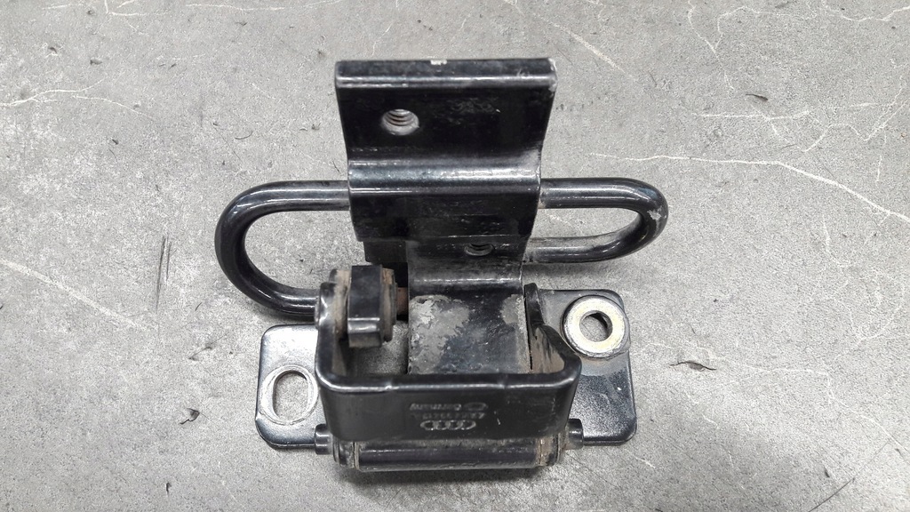 4A0833412A Right Hime Audi A6 Avant (4A, C4) 2,5 l Product image