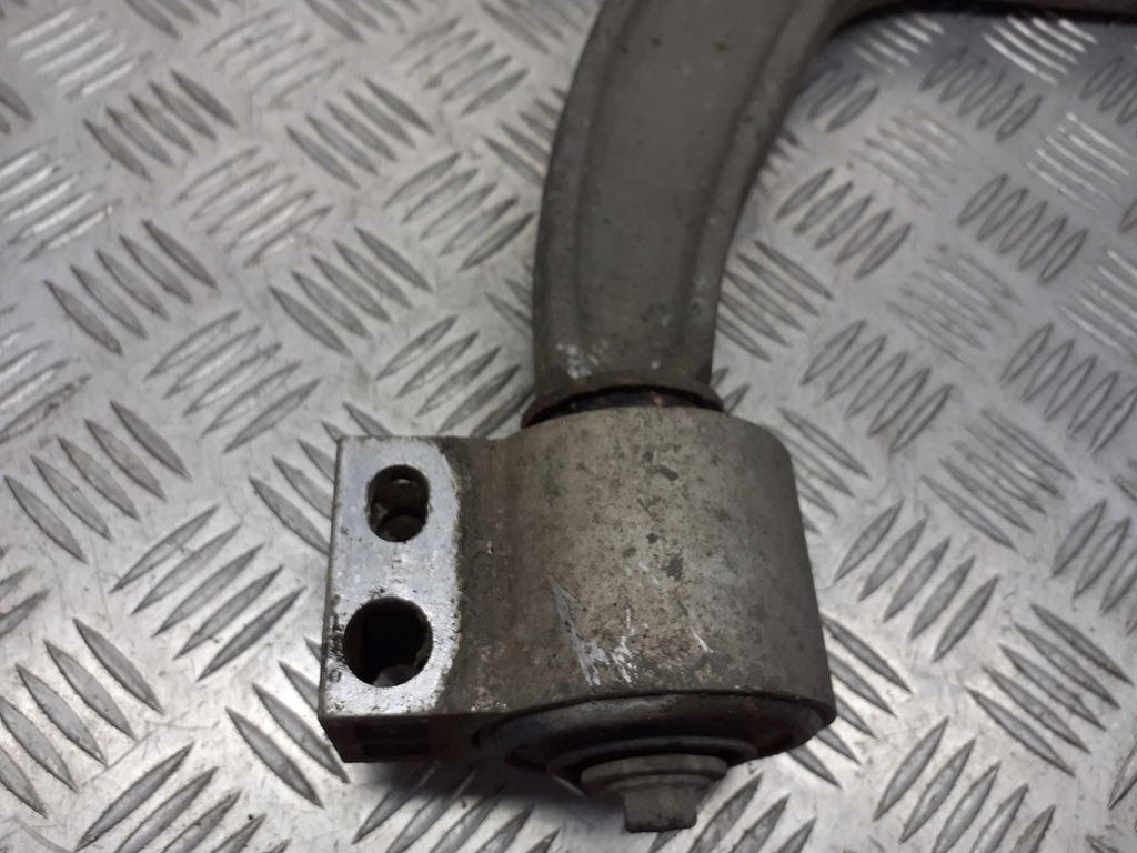 RECHTER VORDERER QUERLENKER OPEL SIGNUM 1.8 Product image