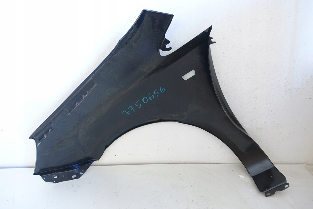 Rechte Kotflügel Opel Corsa D Front 2006-2011 6102362 93189644 Product image