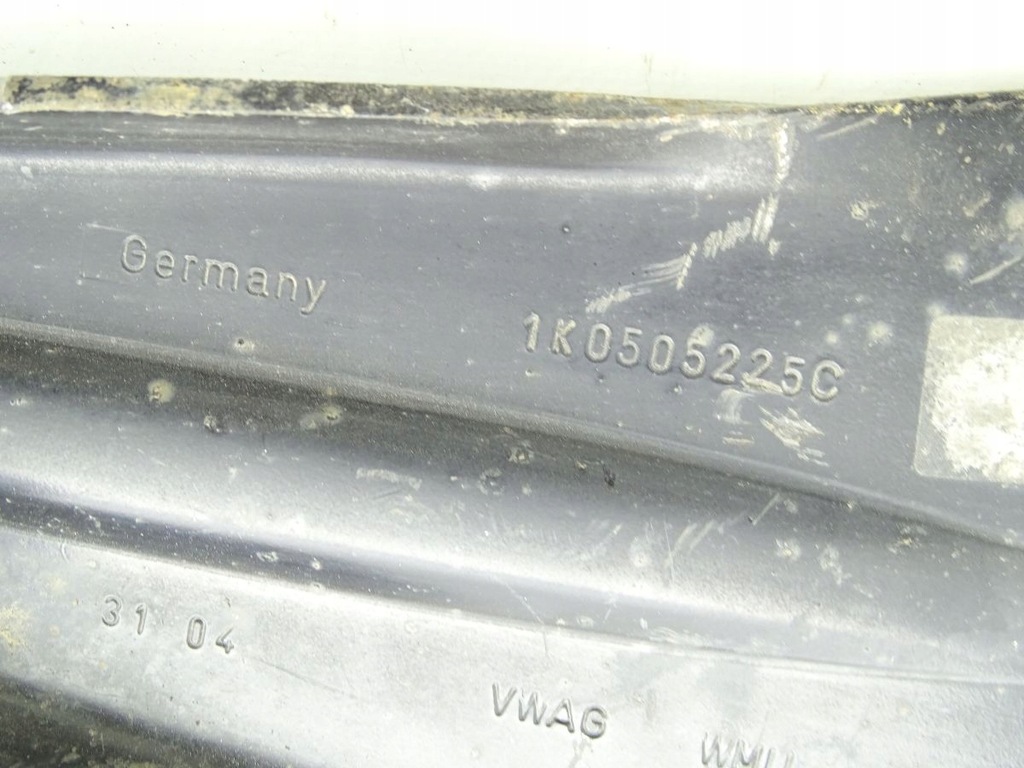 Skoda Octavia II 04-12 Links hintere Schwinge + Montage Original 1K0505225c Product image