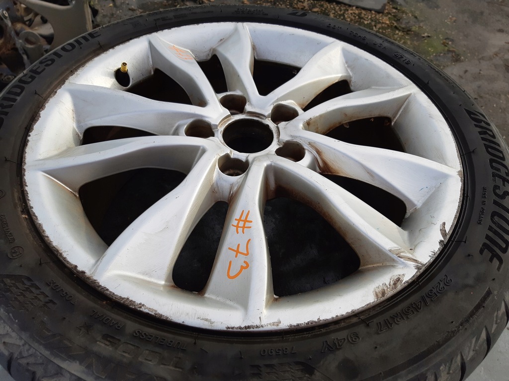 AUDI A3 8P LIFT LEICHTMETALLRAD ALUMINIUMRAD 17'' ET56 8P0601025CC Product image
