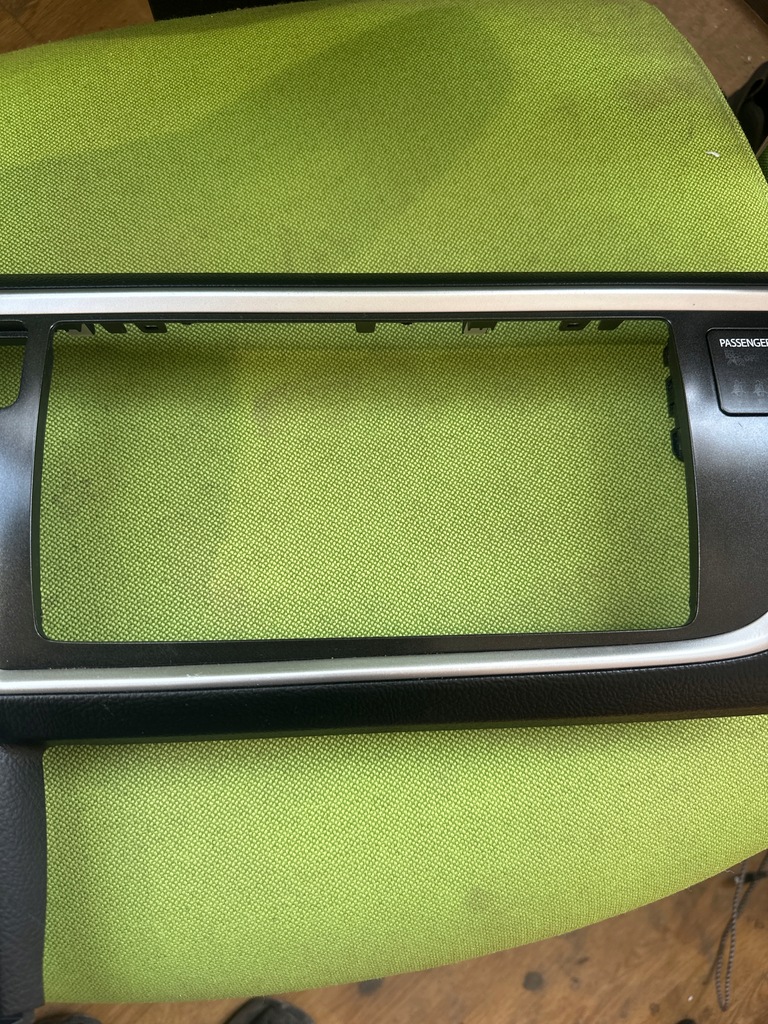 Radiorahmen Toyota OE 55405-02430, 55405-02440 Product image