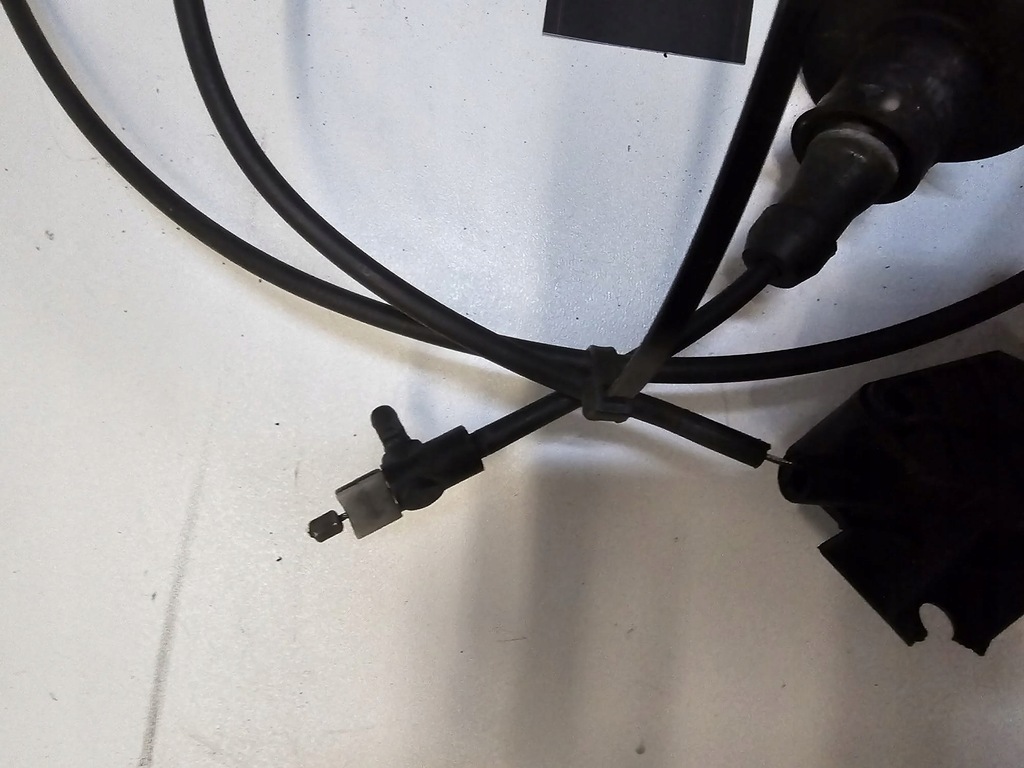 KABEL ZUM ÖFFNEN DER MOTORHAUBE PEUGEOT 5008 Product image