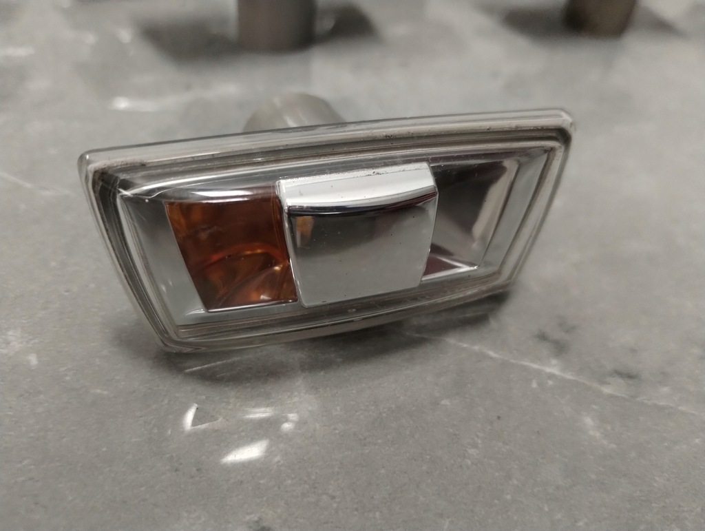 BLINKER LINKS ASTRA H CORSA D/E INSIGNIA A ZAFIRA MEVIA B GM 13497989 Product image