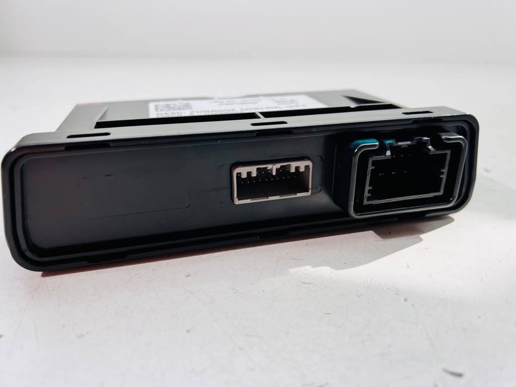 Tesla Model S LIFT Kofferraumdeckel-Controller-Modul 1007512-00-c Product image