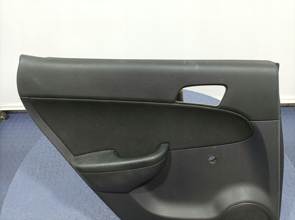 HYUNDAI I30 I LIFT HB POLSTERUNG TÜRSEITE HINTEN LINKS Product image