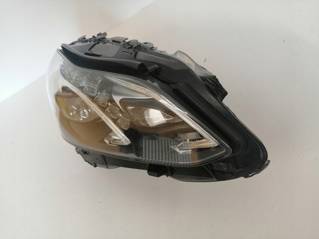 Mercedes W212 Liftlampe Front Full LED ILS A2129063203 Product image