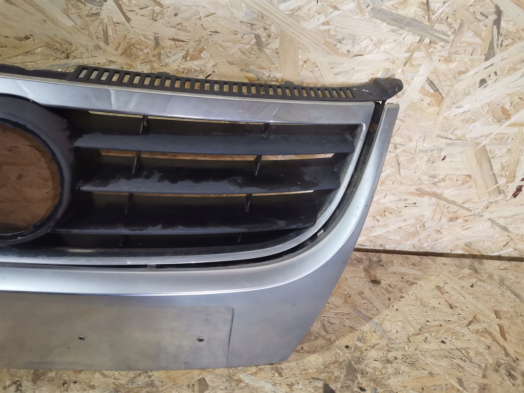 Grill VW Touran und 1 Lift 1T0853651d Dummy Product image