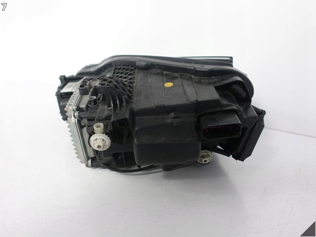 LAMBORGHINI HURACAN 4T0 VOLL-LED-LEUCHTE VORNE RECHTS EUROPA + MODUL Product image